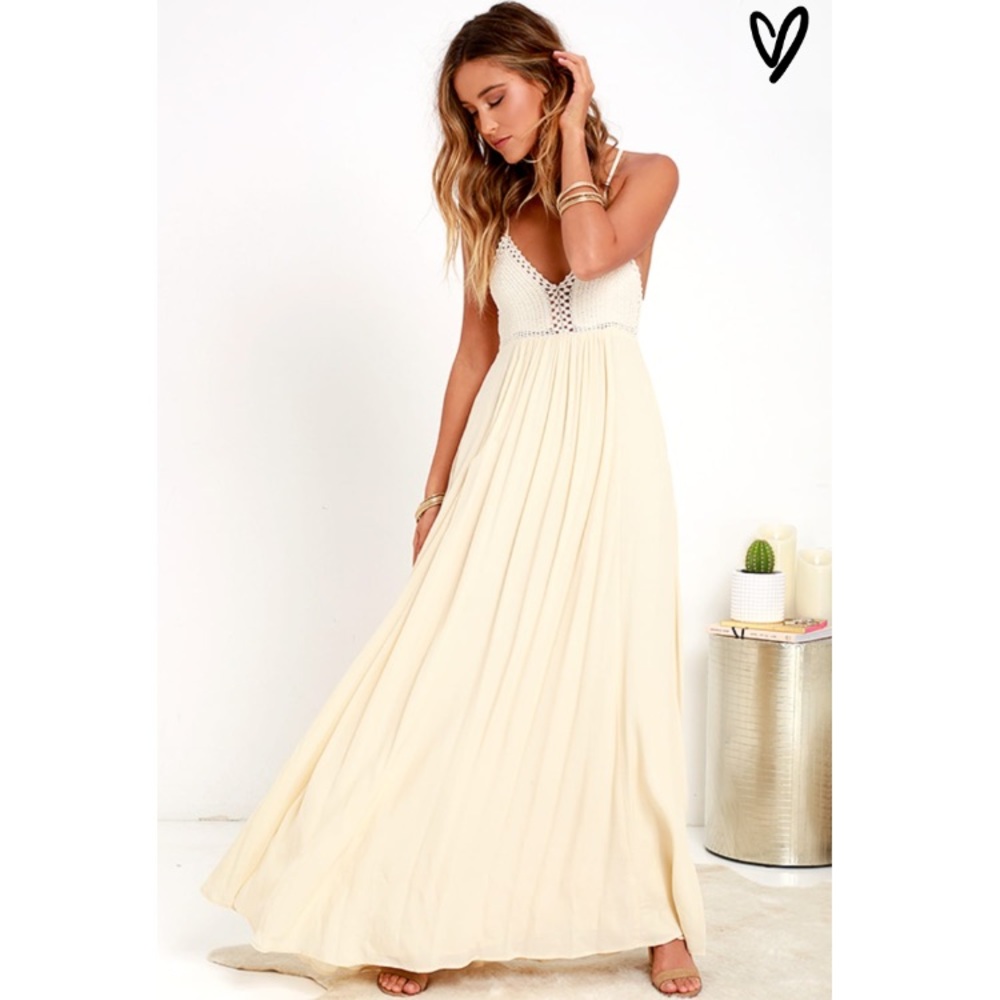 LuLu’s Cream Maxi!